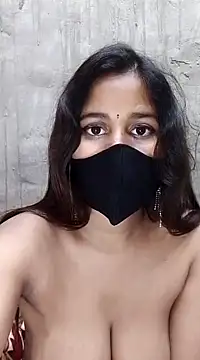 Snapshot of Lalisa_sexy chatting on 02-15-25, 05:17 Lalisa sexy online show from 02-15-25, 05:17