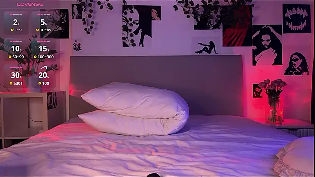 Lisa Moones online show from 02-26-26, 04:51