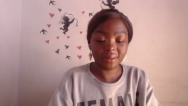 Snapshot of _Zooee chatting on 06-10-26, 04:41 Zooee online show from 06-10-26, 04:41