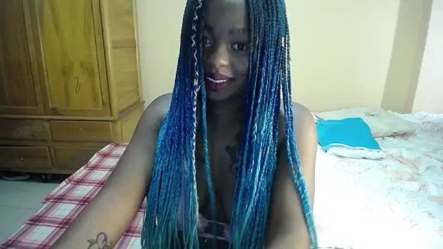  Zooee online show from 02-18-25, 01:44