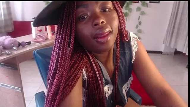  Zooee online show from 10-26-25, 09:26