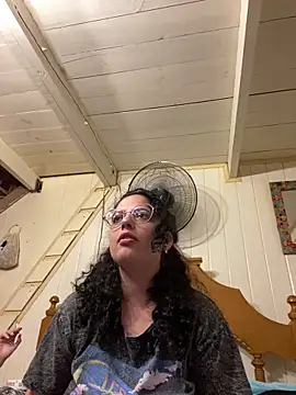 babyluna939 online show from 10-17-25, 12:36