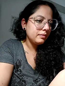 babyluna939 online show from 04-12-26, 11:19