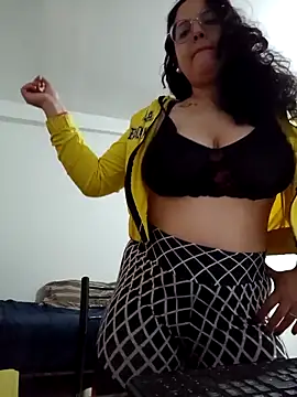 babyluna939 online show from 05-08-26, 01:59