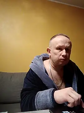 X46x online show from 12-21-25, 06:04