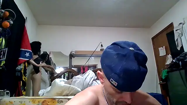 slinginbigD online show from 04-15-26, 03:12