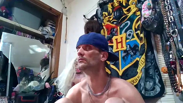 slinginbigD online show from 12-16-25, 02:27