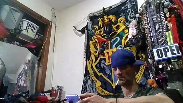 slinginbigD online show from 12-22-25, 05:51