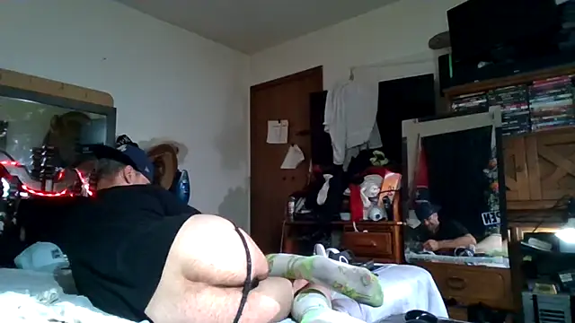 slinginbigD online show from 05-18-26, 05:56