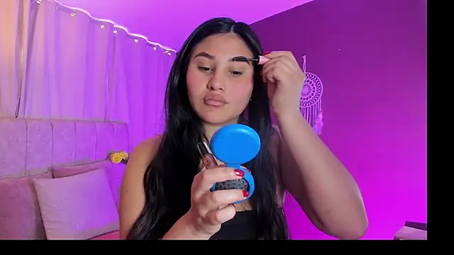 Little Ivy online show from 01-09-26, 07:10