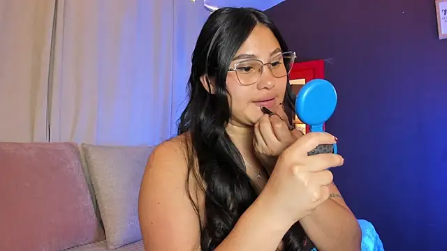 Little Ivy online show from 02-17-26, 07:22