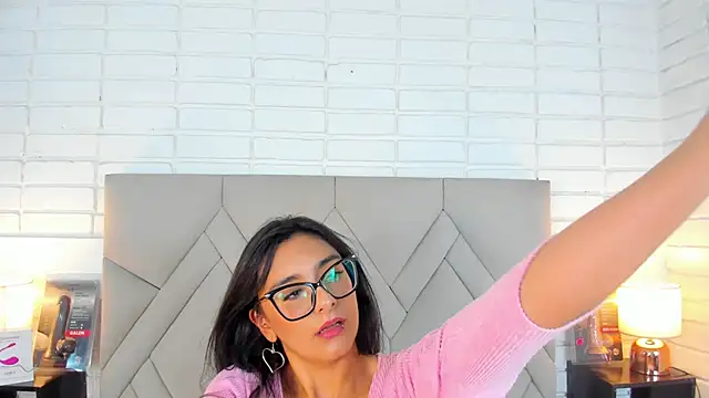 Isis Osman online show from 03-14-25, 11:22