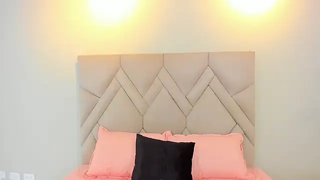 Isis Osman online show from 02-10-26, 07:24