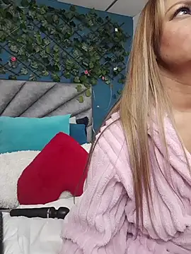 Grey Lorenz11 online show from 03-19-26, 02:28