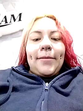 Bruja  Scarlata online show from 12-18-25, 10:19