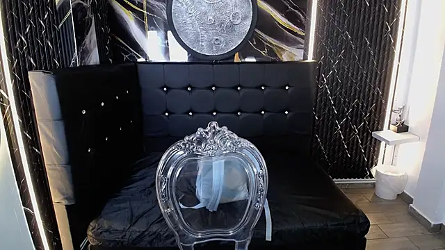 Bruja  Scarlata online show from 11-05-25, 10:07