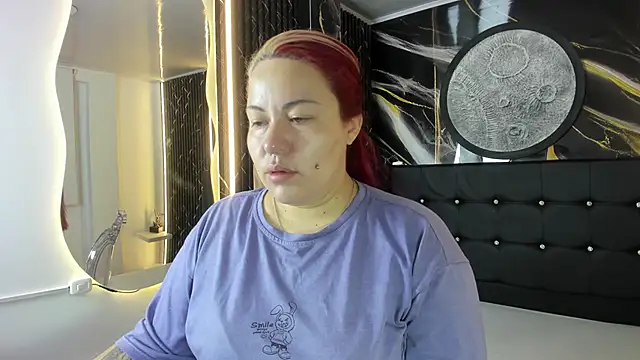 Bruja  Scarlata online show from 10-09-25, 10:16