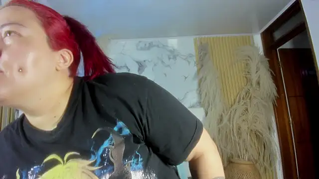 Bruja  Scarlata online show from 10-08-25, 10:06