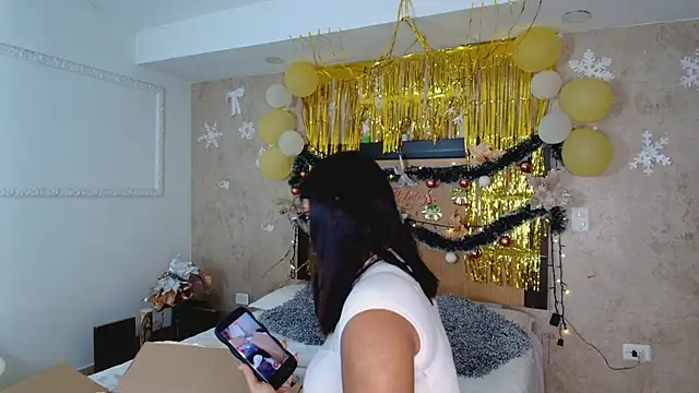 mialopez52 online show from 11-29-25, 10:54