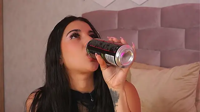 AnitaKariri online show from 03-10-26, 08:40