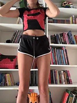LolloLara91 online show from 06-29-26, 10:37