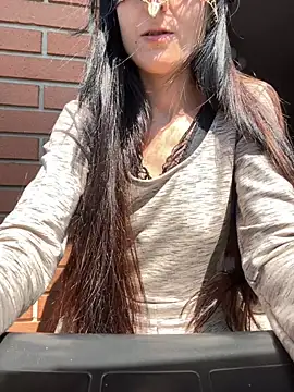 LolloLara91 online show from 05-01-26, 12:54