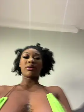 Snapshot of mmbaliii chatting on 07-05-26, 01:10 mmbaliii online show from 07-05-26, 01:10