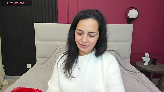 Linda Insatiable online show from 10-02-25, 01:42