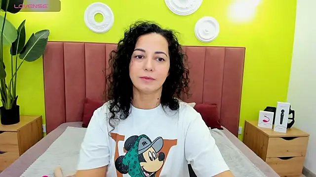 Linda Insatiable online show from 02-09-26, 01:03