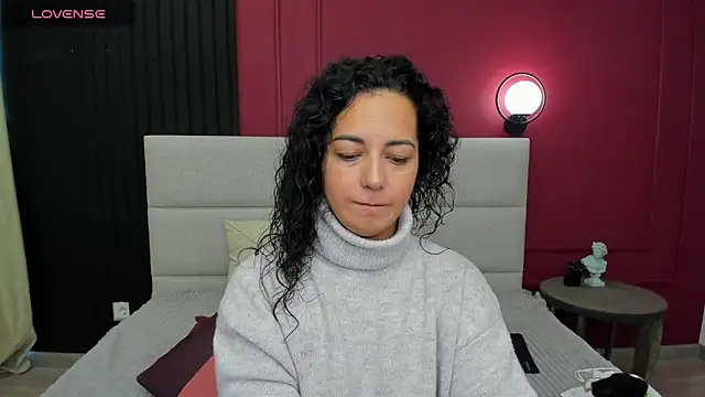 Linda Insatiable online show from 09-19-25, 01:31