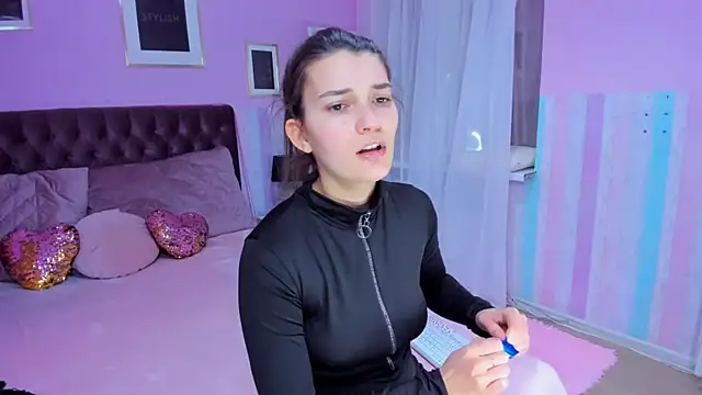 Laura Leee online show from 03-13-25, 09:32