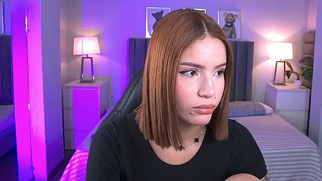 Madie  collins online show from 05-18-26, 11:37
