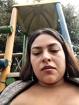 Snapshot of DULCE__26 chatting on 03-18-25, 02:39 DULCE 26 online show from 03-18-25, 02:39