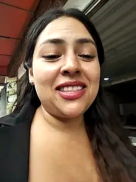 Snapshot of DULCE__26 chatting on 03-05-25, 12:11 DULCE 26 online show from 03-05-25, 12:11