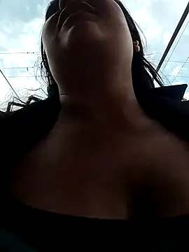 Snapshot of DULCE__26 chatting on 03-04-25, 06:07 DULCE 26 online show from 03-04-25, 06:07