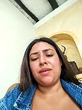 Snapshot of DULCE__26 chatting on 03-10-25, 06:23 DULCE 26 online show from 03-10-25, 06:23