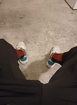 casper0303 online show from 10-11-25, 03:57