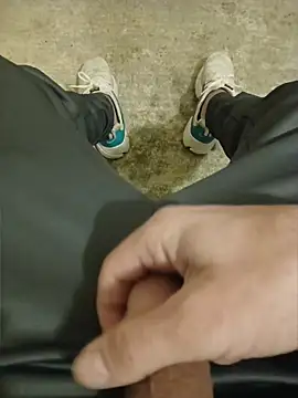 casper0303 online show from 04-13-26, 11:14