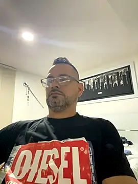 party2025 online show from 10-09-25, 01:17