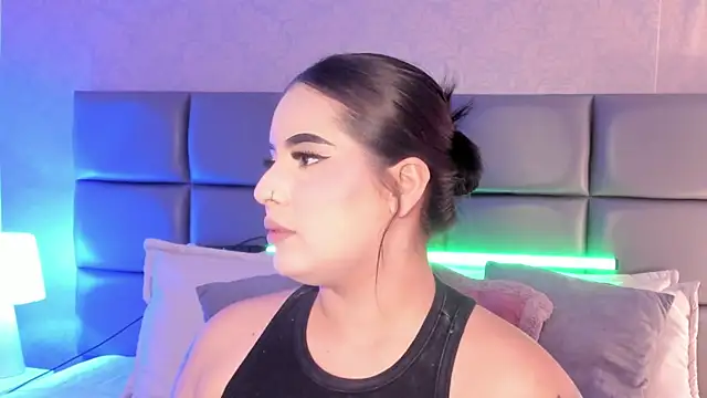 SpicySugar  online show from 04-12-26, 08:01