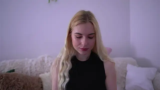 lorrie love story online show from 04-05-26, 11:50