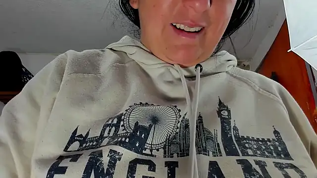 Extrem HairyPussy online show from 04-21-26, 05:41