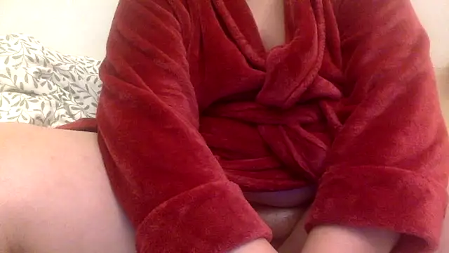 Snapshot of lunamas chatting on 12-14-24, 08:40 lunamas online show from 12-14-24, 08:40