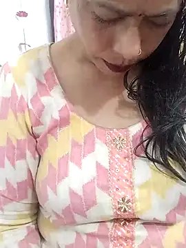 Urmila bhabhii online show from 11-28-25, 04:07