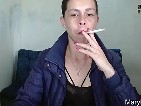 Snapshot of Marilyn_xxxx chatting on 04-21-26, 06:36 Marilyn xxxx online show from 04-21-26, 06:36