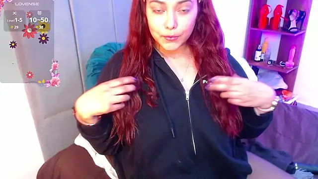 VictoriaMontero30000 online show from 03-10-25, 01:56