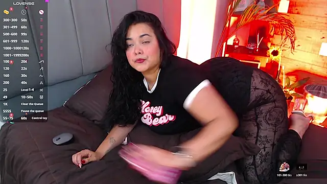 VictoriaMontero30000 online show from 11-08-25, 01:53