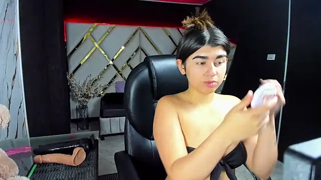 NahomiConnor  online show from 03-27-26, 03:37