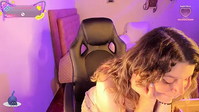 Sabrina Hall  online show from 01-07-26, 04:17