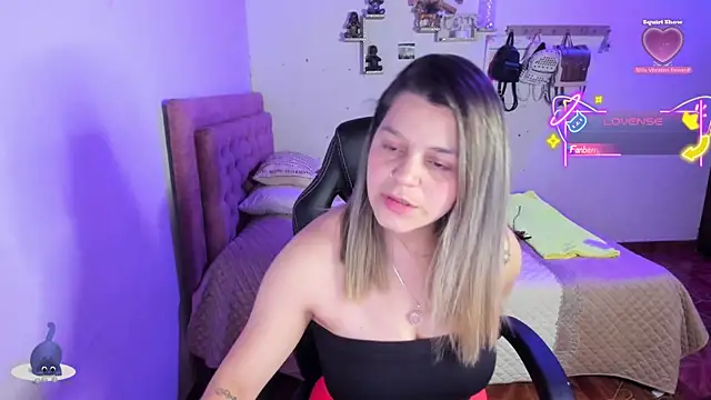 Sabrina Hall  online show from 12-02-25, 11:50